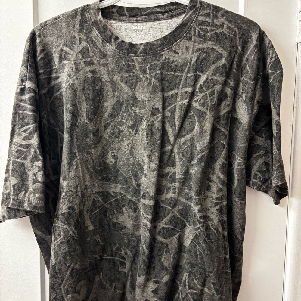 Urban Men's Gray Camouflage T-Shirt